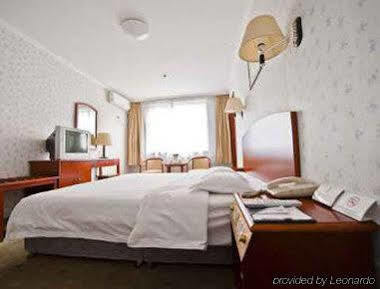 Super 8 Hotel Xian Da Yan Ta Eksteriør bilde